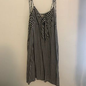 Black and white Billabong dress